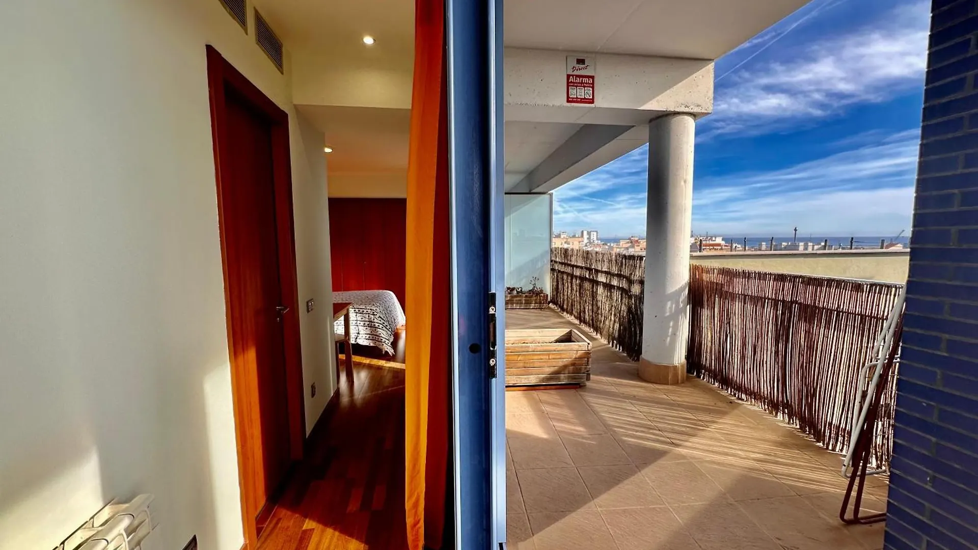 Claire Perfect Vilanova Penthouse By Hlclub Agency Vilanova i la Geltru