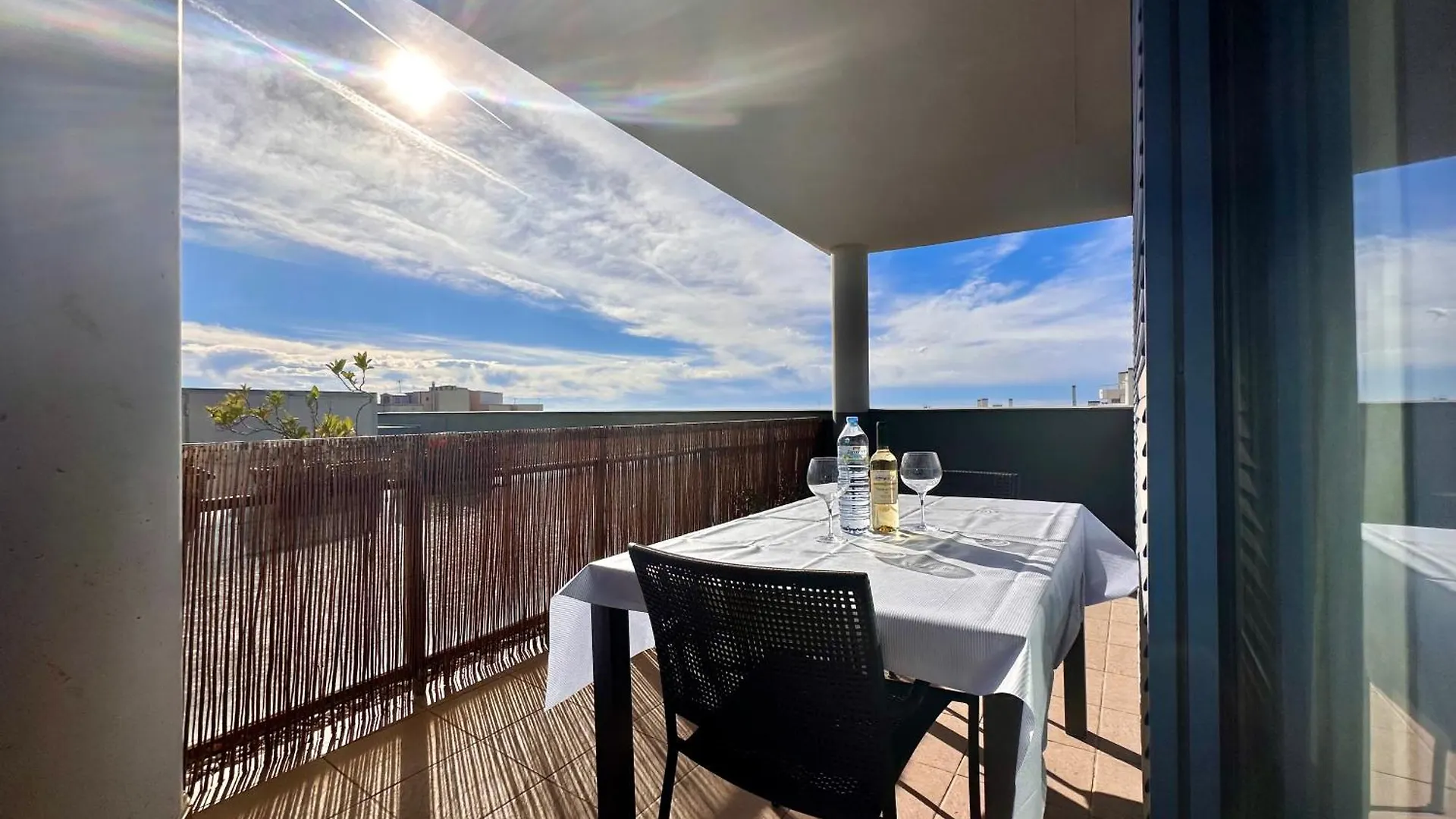 Claire Perfect Vilanova Penthouse By Hlclub Agency Vilanova i la Geltru